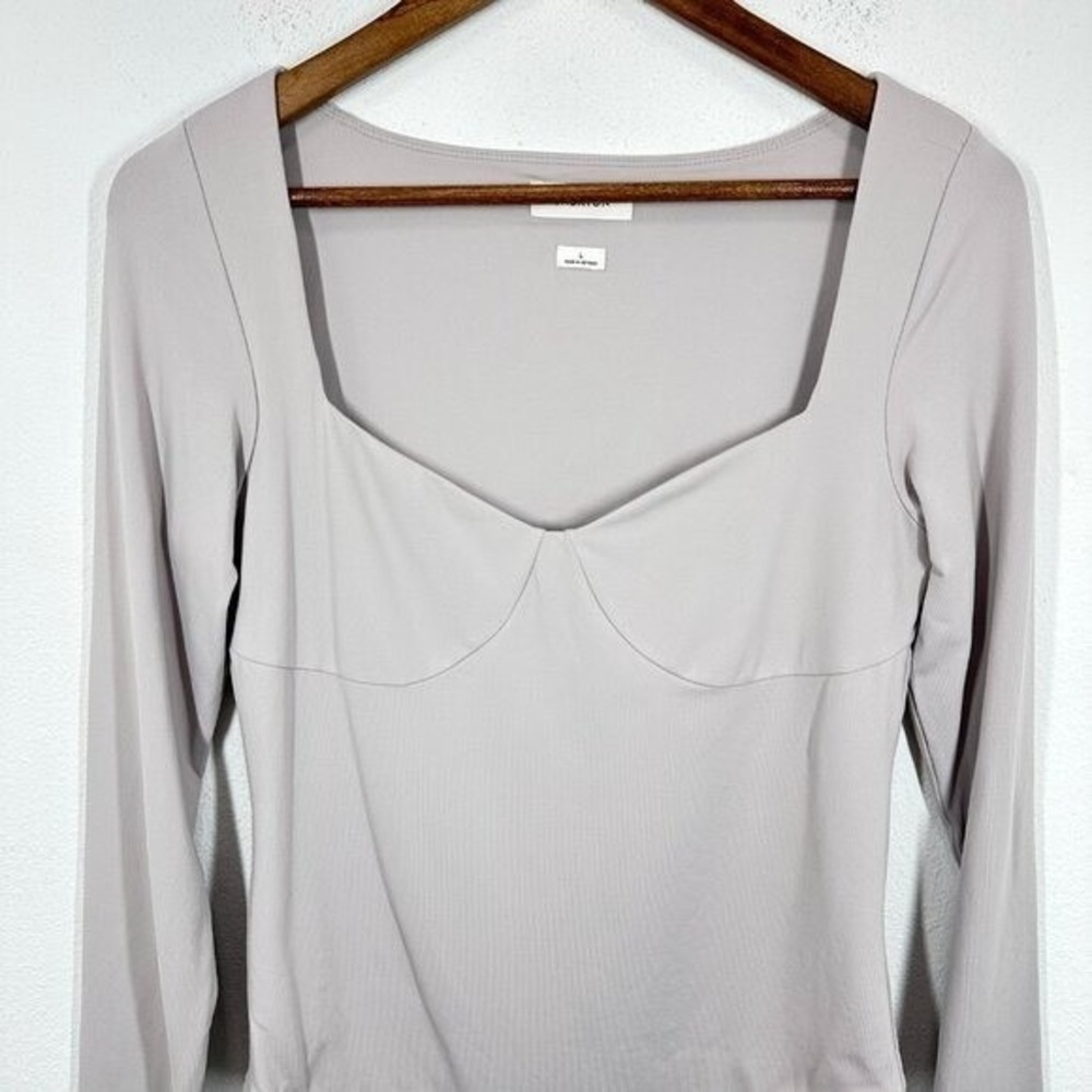 Babaton Light Grey Long Sleeve Bodysuit Form Fitting Slimming Sweetheart - Picture 10 of 10